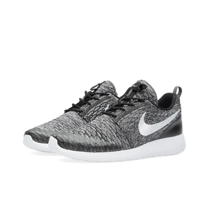 Nike Roshe One Flyknit Black White Cool Grey Women's-2