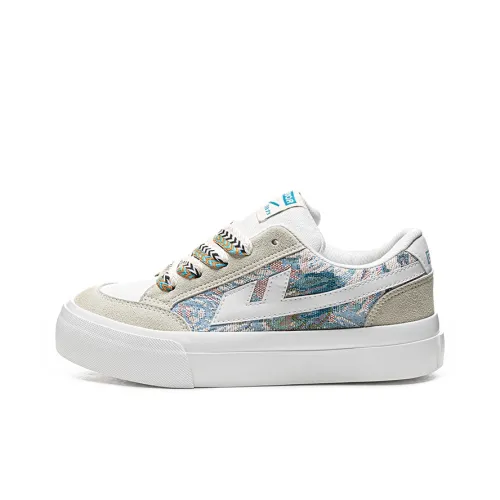 WARRIOR Canvas Shoes Women's Low-Top Beige/Blue