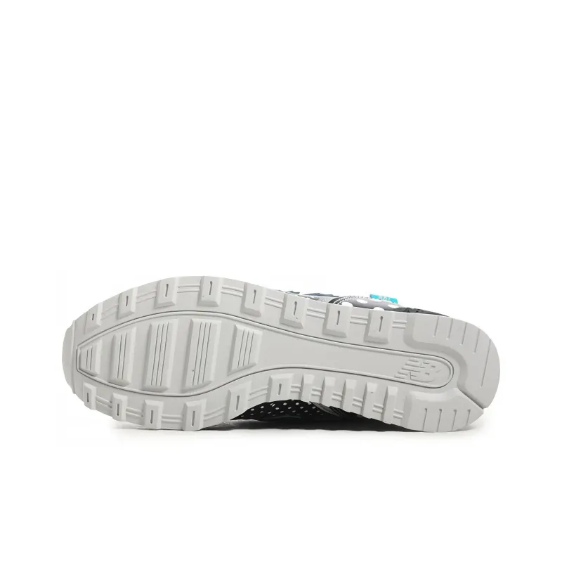 New Balance 996 Low Top Black Women's-4
