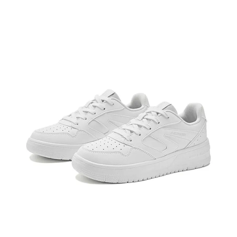 QIAODAN Durable Breathable Low Top Skateboard Shoes Women's White-2