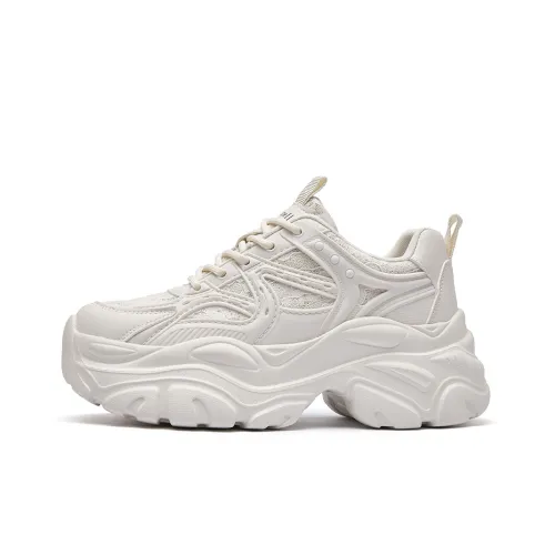 La Chapelle Height Increasing Wear-Resistant Low-Top Chunky Sneakers Women's