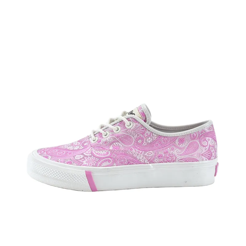 StacyLowery Balance Abrasion Resistant Low Top Skateboard Shoes Unisex-0
