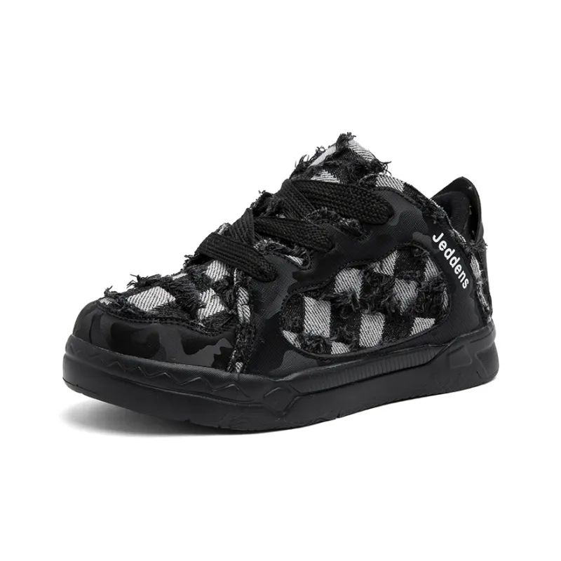 Grumpy Ram Anti Slip Wear Resistant Low Top Skateboard Shoes Unisex-7