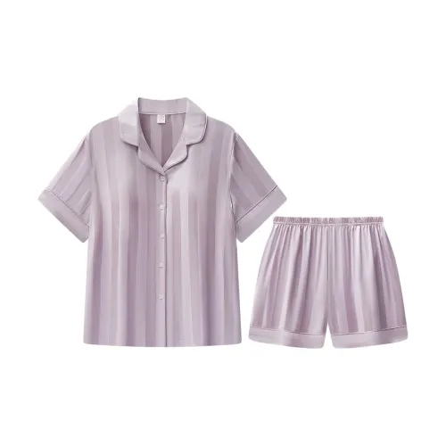 William Women's Pajama Sets