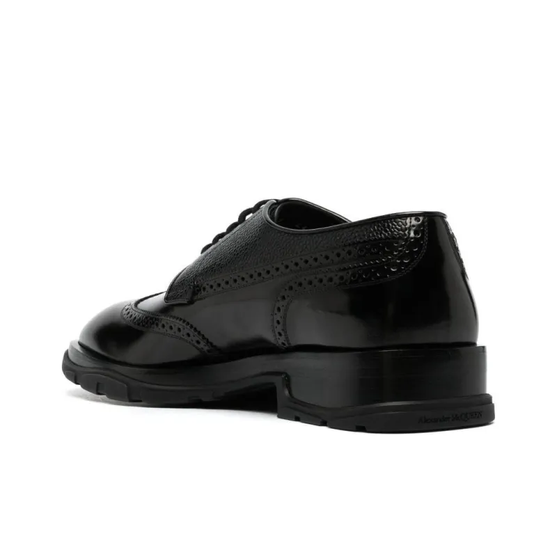 Alexander McQueen Round-Toe Lace-Up Brogues-3