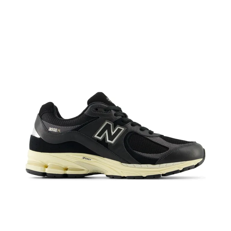 New Balance NB 2002R Cushioning Wear Resistant Low Top Casual Running Shoes Unisex Black-1