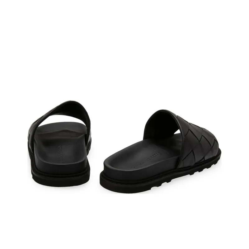 Bottega Veneta Intrecciato Stylish Sandal Men's Black-2