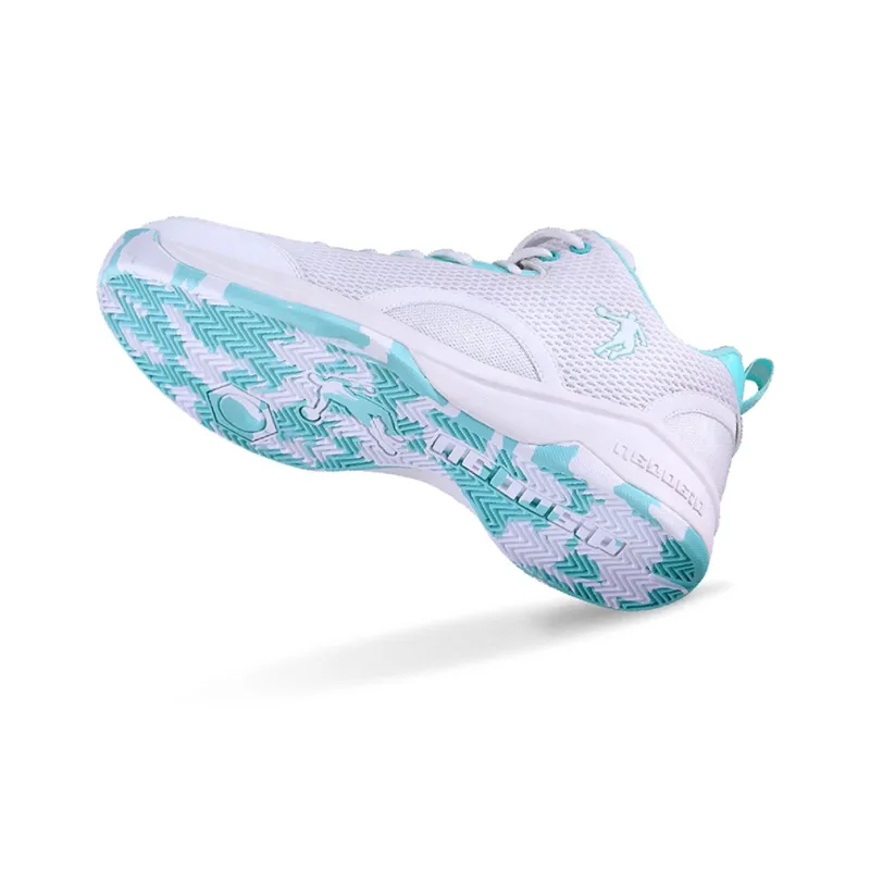 QIAODAN Cushioning Wear Resistant Low Top Basketball Shoes Men's White Blue-1