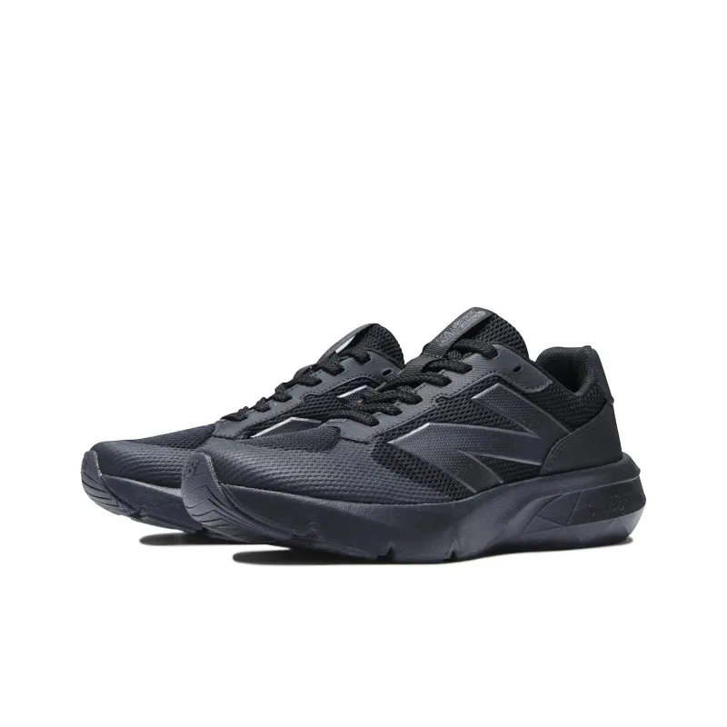New Balance Slip Resistant Low Top Running Shoes Unisex Black-2