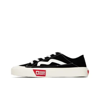 BOBBIE BURNS Low Top Skateboard Shoes Unisex Black