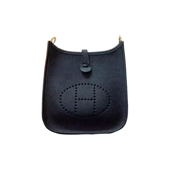 HERMES Evelyne Crossbody Bags