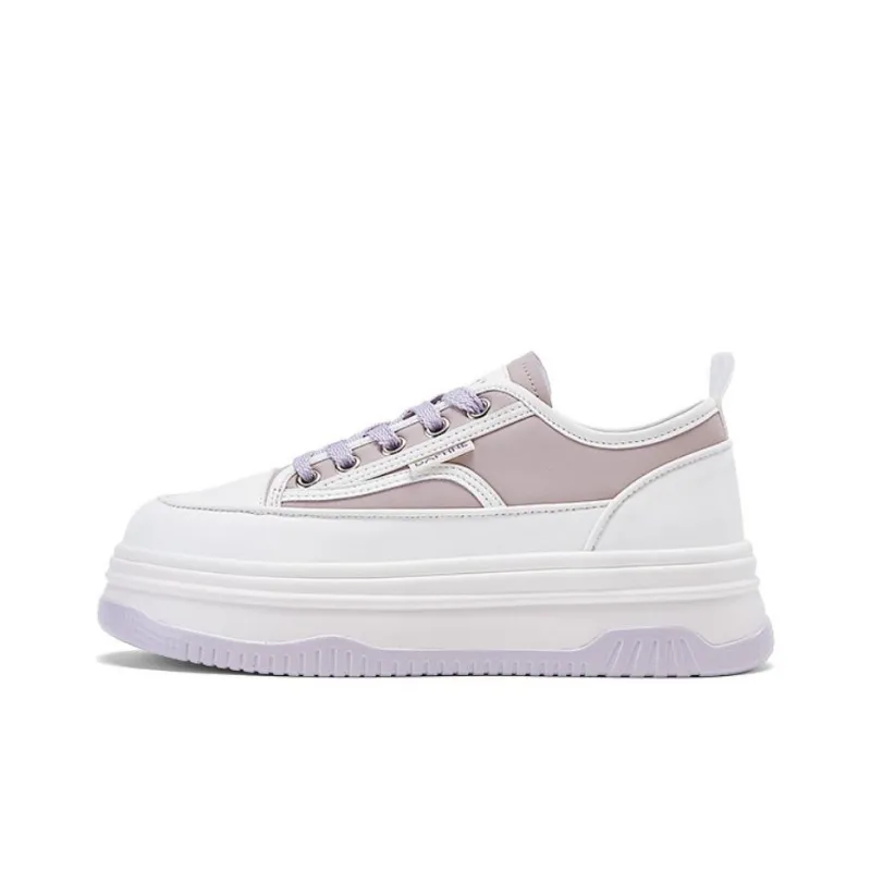 DAPHNE Low Top Skateboard Shoes Women's-0