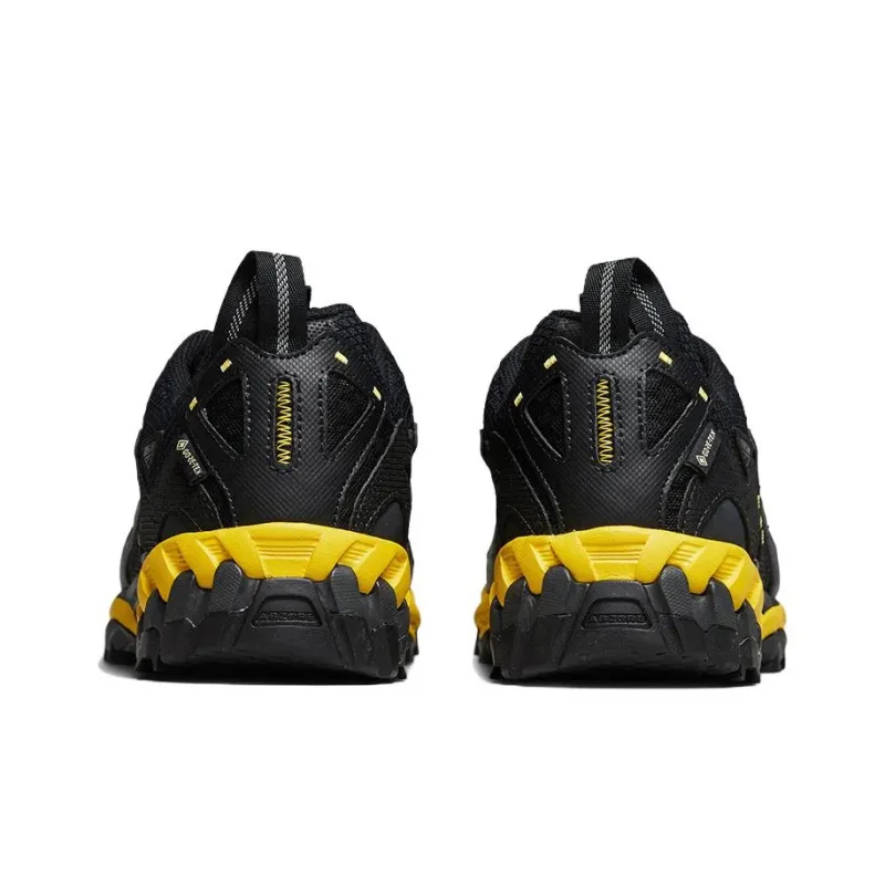 New Balance 610 Black Honeycomb-4