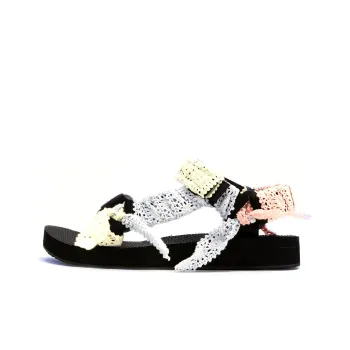 Arizona Love Trekky Stylish Sandals Women's White