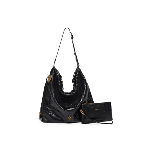 Gong Xuan Shoulder Bags