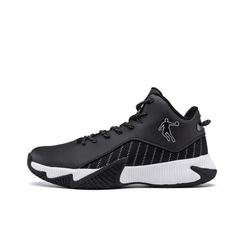 QIAODAN Cushioned Slip Resistant Low Top Basketball Shoes Men's Pollen White
