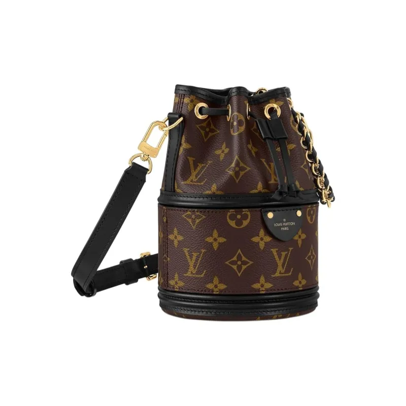 LOUIS VUITTON Canoé-1