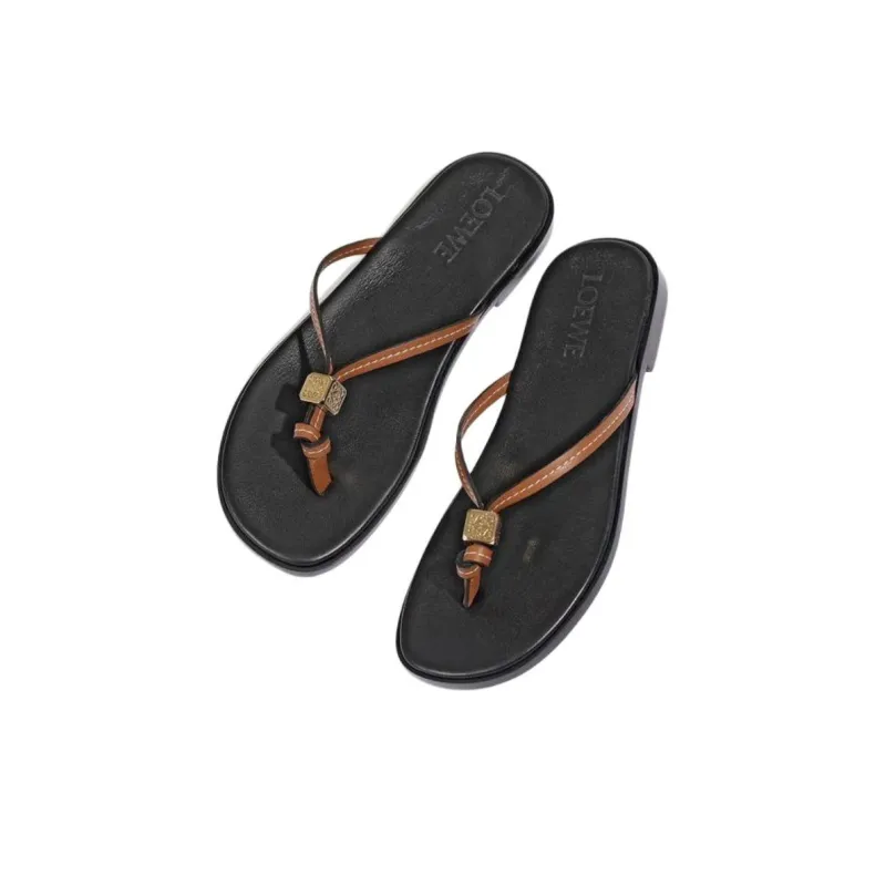 LOEWE Dice Stylish Sandals Women's Brown-3