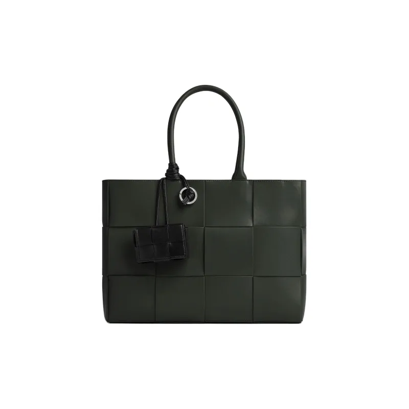 Bottega Veneta Cow Leather Earphone Case Men's Black-4
