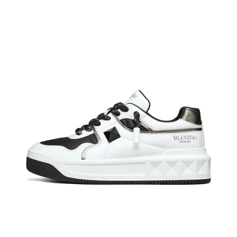 Valentino Garavani One Stud Low 'White Black'-0