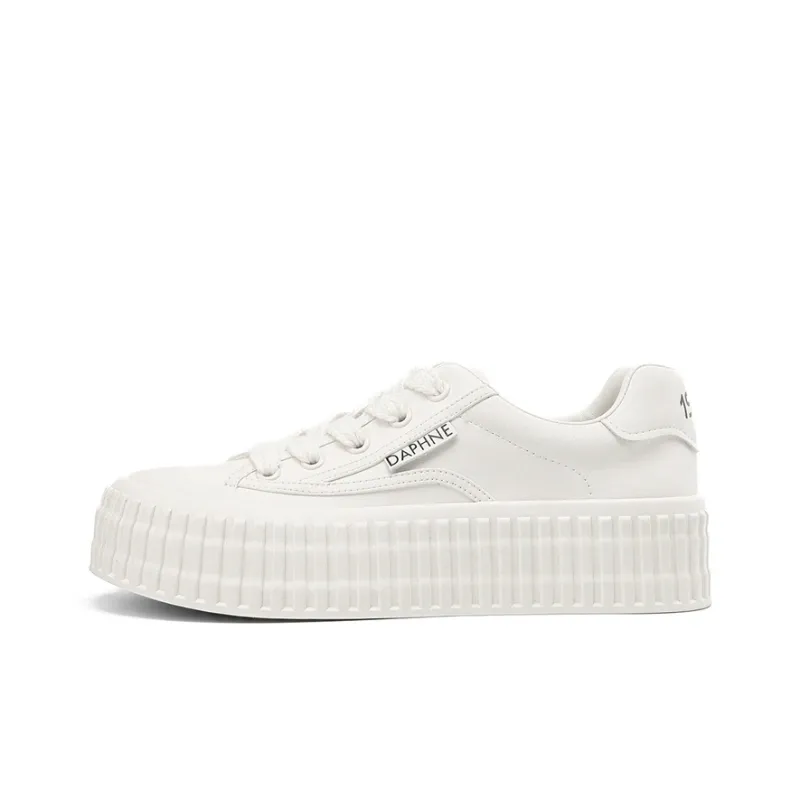 DAPHNE Low Top Skateboard Shoes Women's-0