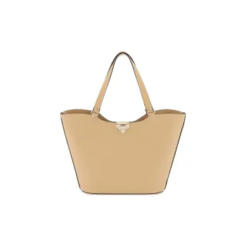 Valentino Garavani Rockstud Logo Detailed Shoulder Bag
