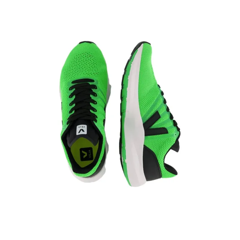 VEJA Women's Marlin Runner 'Green Fluo'-3