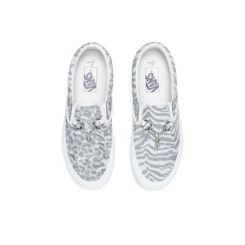 Vans Needles X Vault Classic Slip On V 'Animal Print White'-3