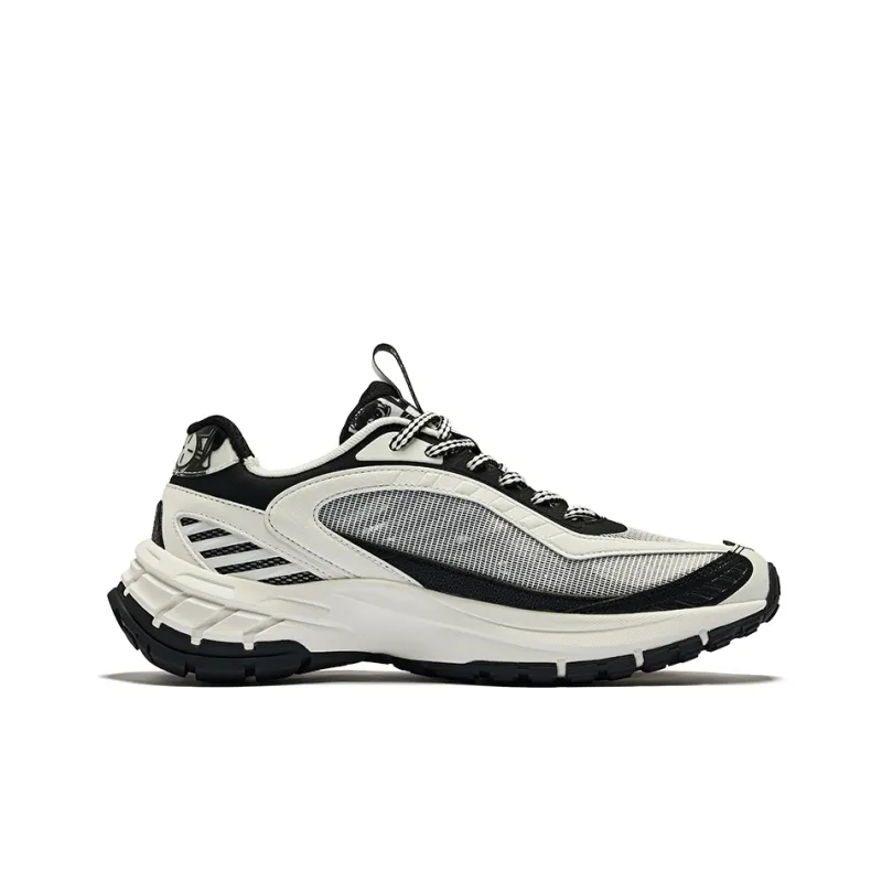 Erke Hung Feather Anti Slip Wear Resistant Low Top Casual Shoes Men's Panda Color Scheme-1