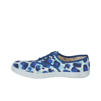 Victoria Beckham Low Top Skateboard Shoes Women's Blue