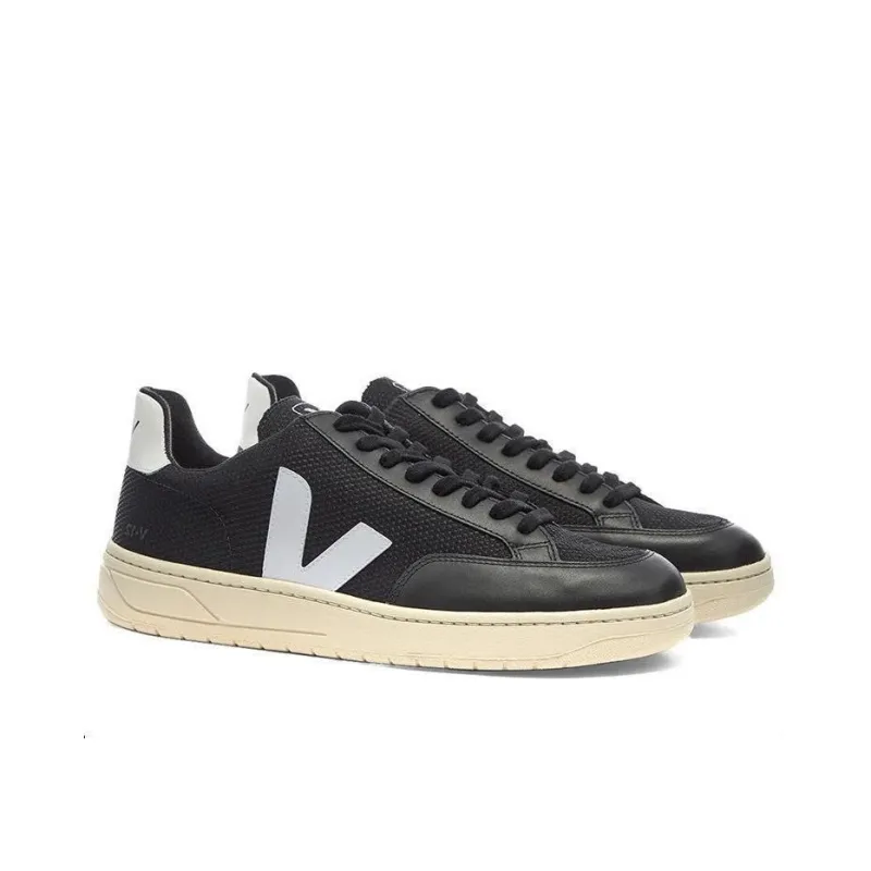 VEJA V-12 Low-Top Stylish Skateboarding Shoes Women's Black-2