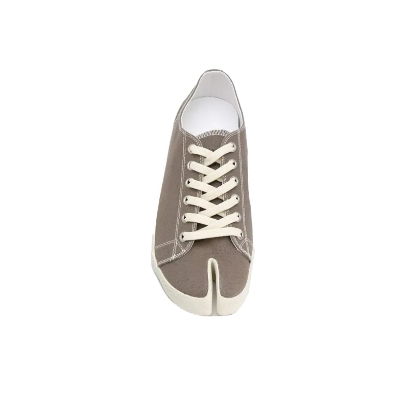 Maison Margiela Tabi Low Top Stylish Skateboarding Shoes Men's Gray-3