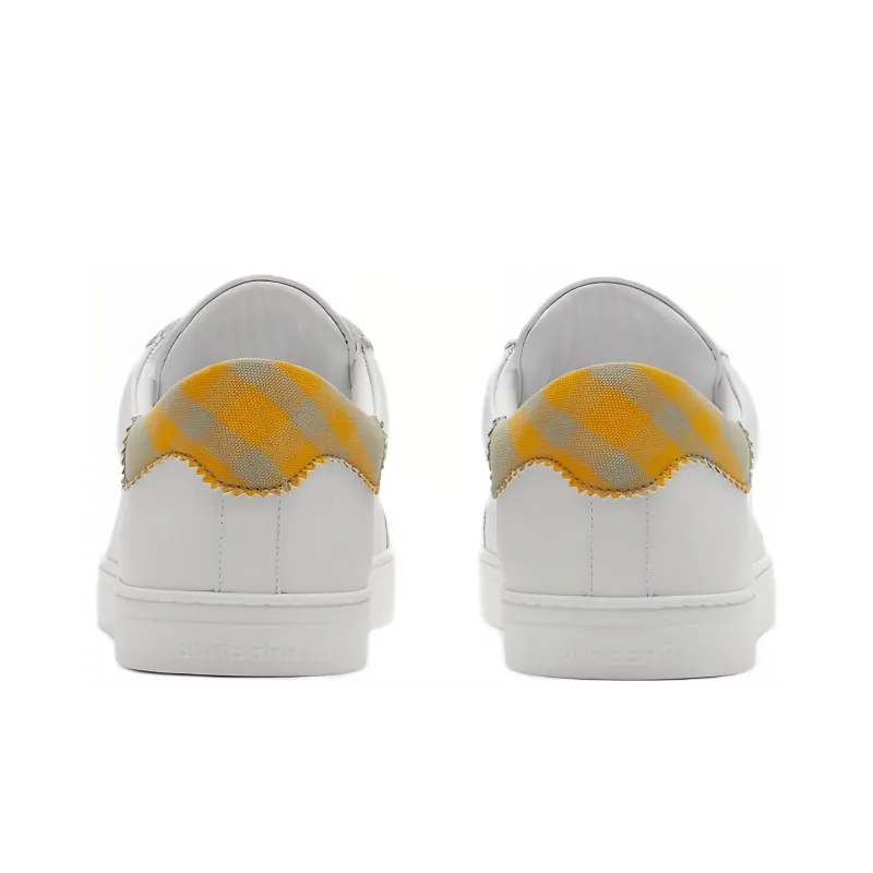 Burberry Low Top Skateboard Shoes Men's White-3