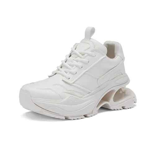 ZSBELLA Cushioned Slip-Resistant Height Increasing Low-Top Chunky Sneakers Women's Black White-1