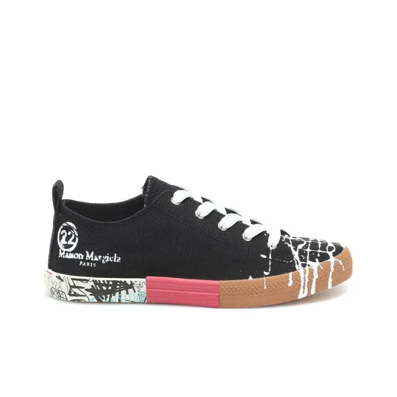 Maison Margiela Low Top Stylish Skateboarding Shoes Women's Black Red-1