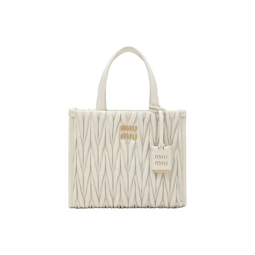 MIU MIU Matelassé Soft Sheep Leather Tote Bag Shopping Bag Shoulder Bag Crossbody Bag Handbag Women's Ecru