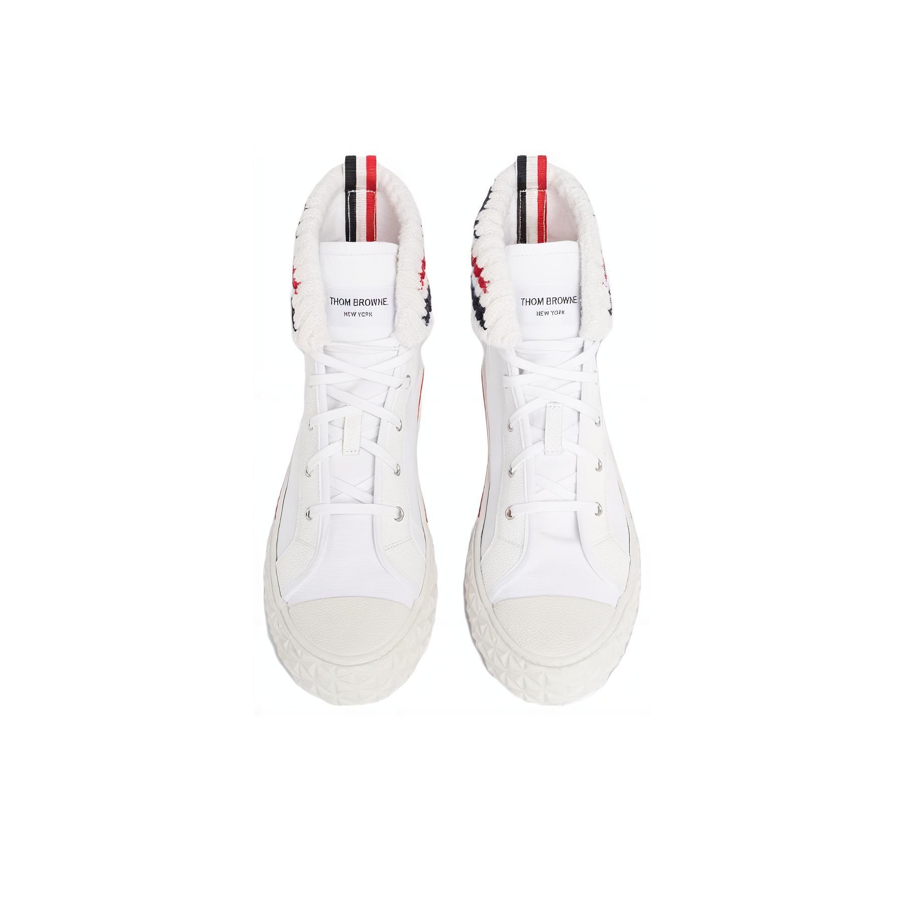 【関税込み】Thom Browne ピンク＆ホワイト Tech スニーカー Thom Browneのピンク＆ホワイト Tech スニーカーがセール中