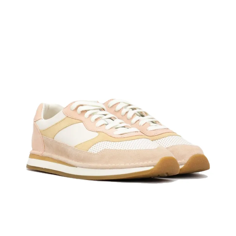 Clarks Low-Top Skateboard Shoes Women's Pink White-1