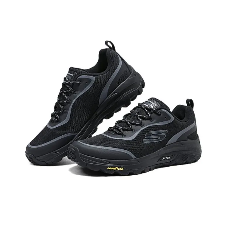 Skechers Cushioning Low Top Mountaineering & Hiking Shoes Men's Black-3