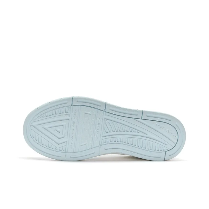 XTEP MAXX LITE Slip Resistant Low Top Skateboard Shoes Women's White Blue-6