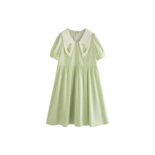 Initial language Short-Sleeved Dresses Women's Light Green