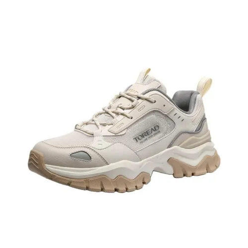 TOREAD Anti Slip Wear Resistant Low Top Hiking Shoes Men's Ecru