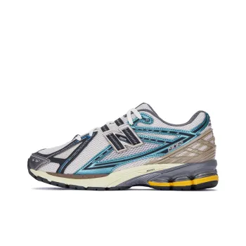 New Balance 1906R New Spruce