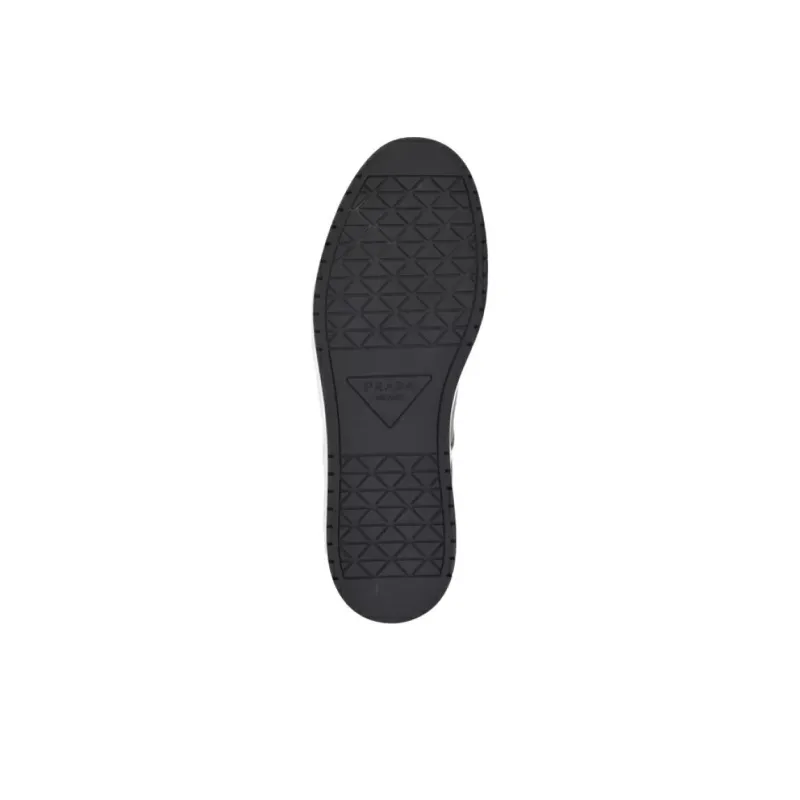 PRADA Wear Resistant Low Top Skateboard Shoes Men's Black-5