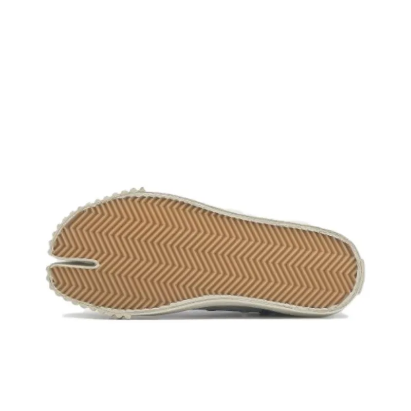 Maison Margiela Tabi Low-top Sneakers-4
