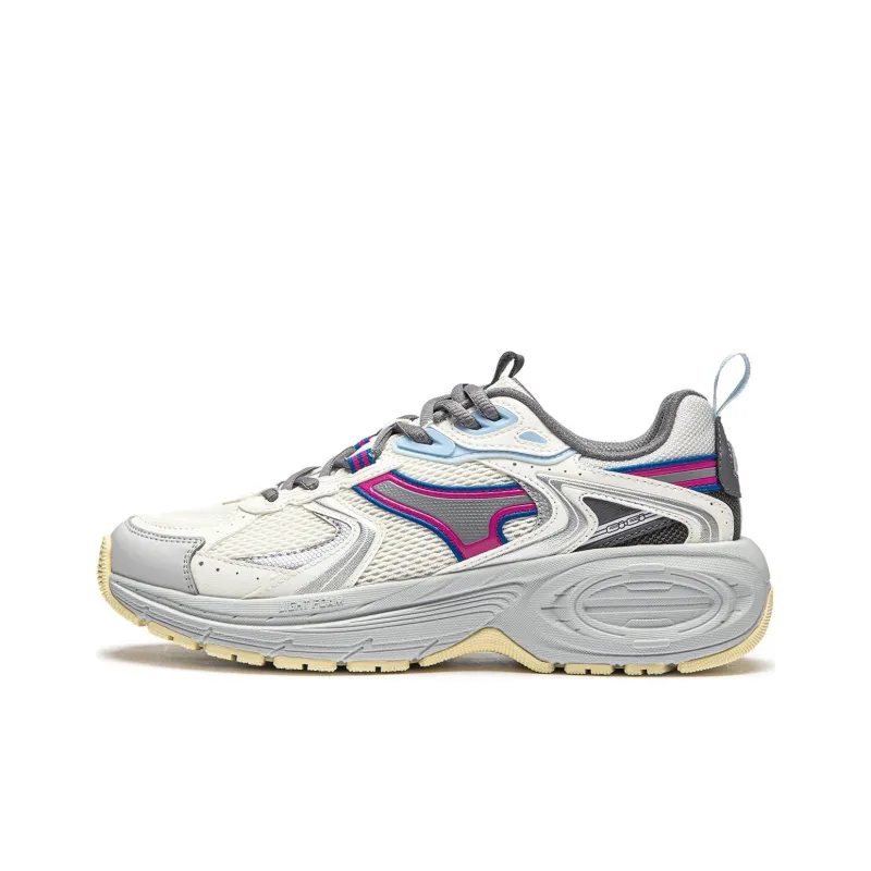 LiNing 92 CICI V2 Cushioned Slip Resistant Low Top Running Shoes Women's White Gray-0