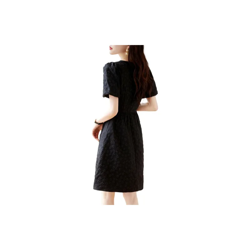Still Quiet Short Sleeved Dress Women's Black-1