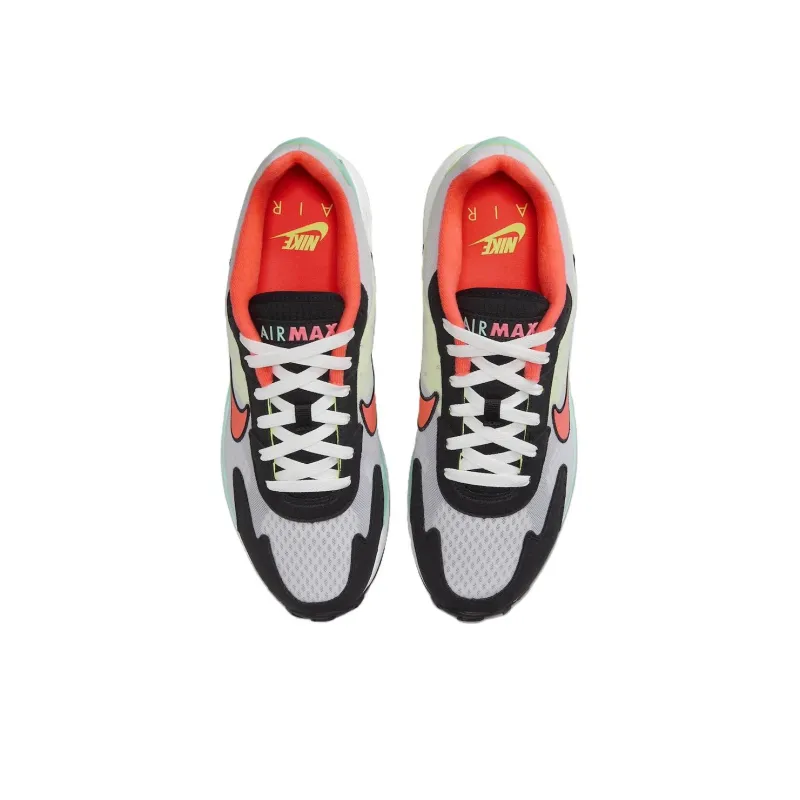Nike Air Max Solo Hot Punch-3