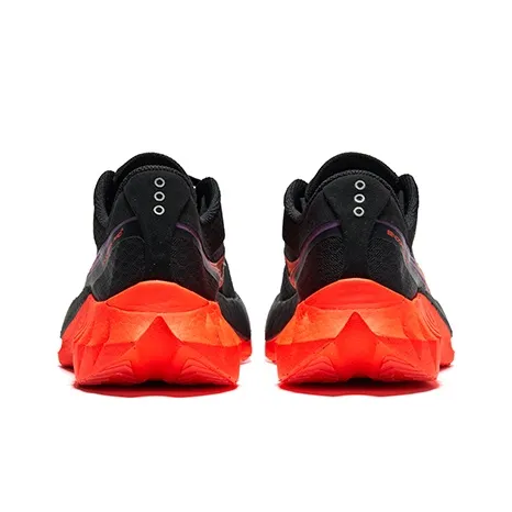 Saucony Endorphin Pro 4 Black Vizired-3
