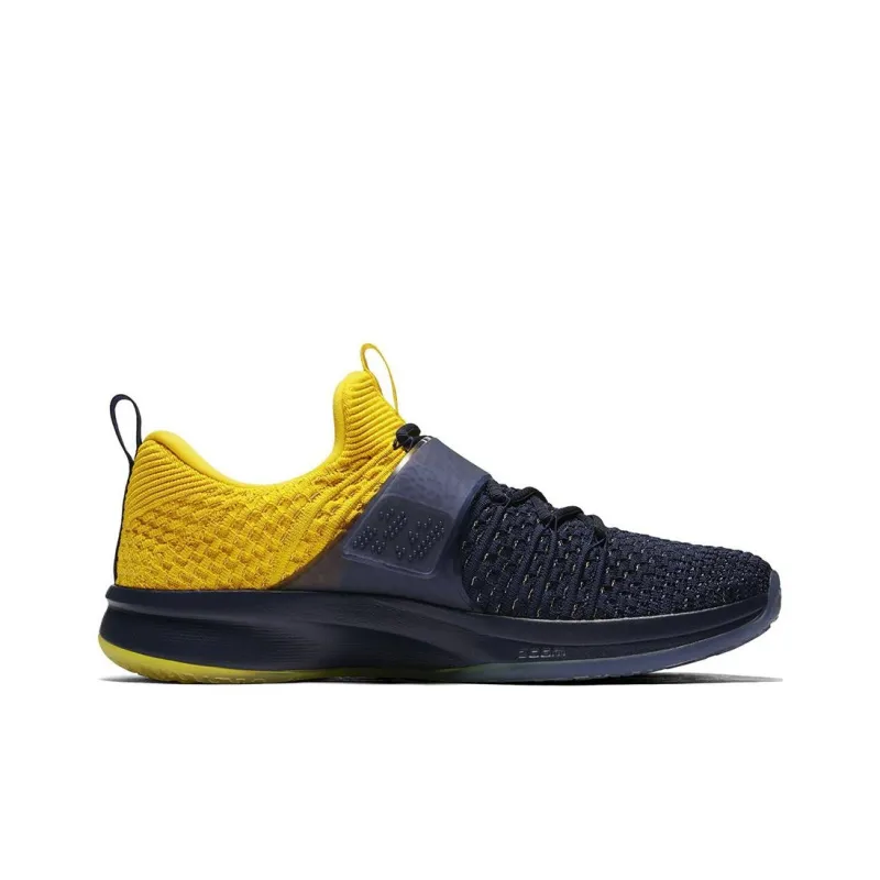 Jordan Trainer 2 Flyknit Michigan-1